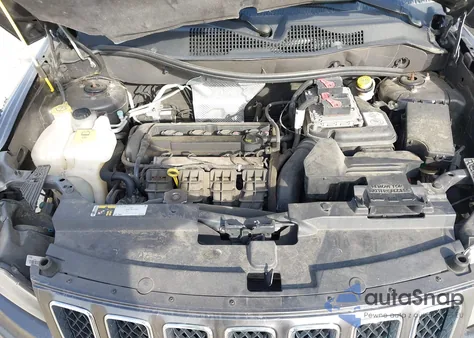 2016 Jeep Compass Sport из США, поврежденный, VIN 1C4NJCBA7GD621832